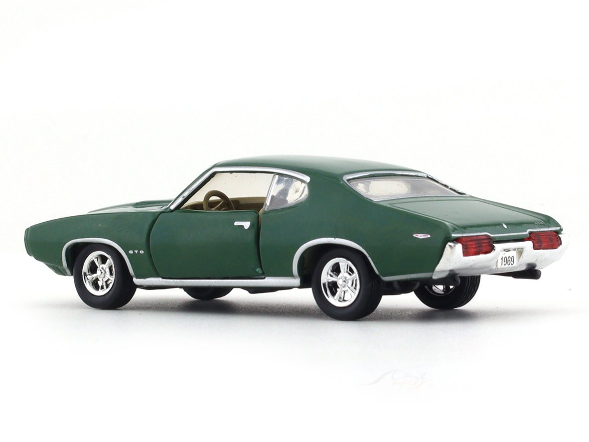1969 Pontiac GTO green 1:64 M2 Machines diecast scale model collectible