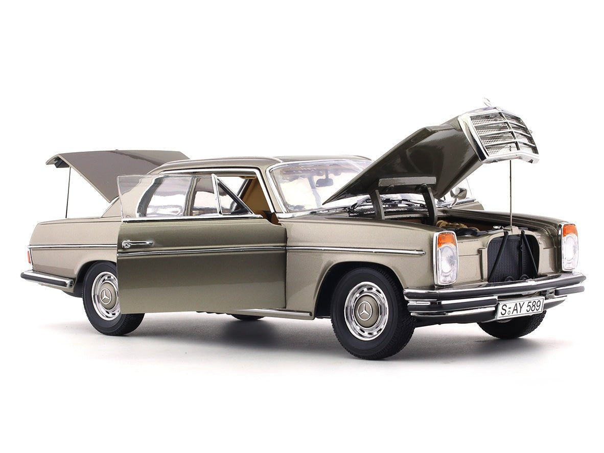 1973 Mercedes-Benz Strich 8 Coupe W114 1:18 SunStar diecast scale model car collectible
