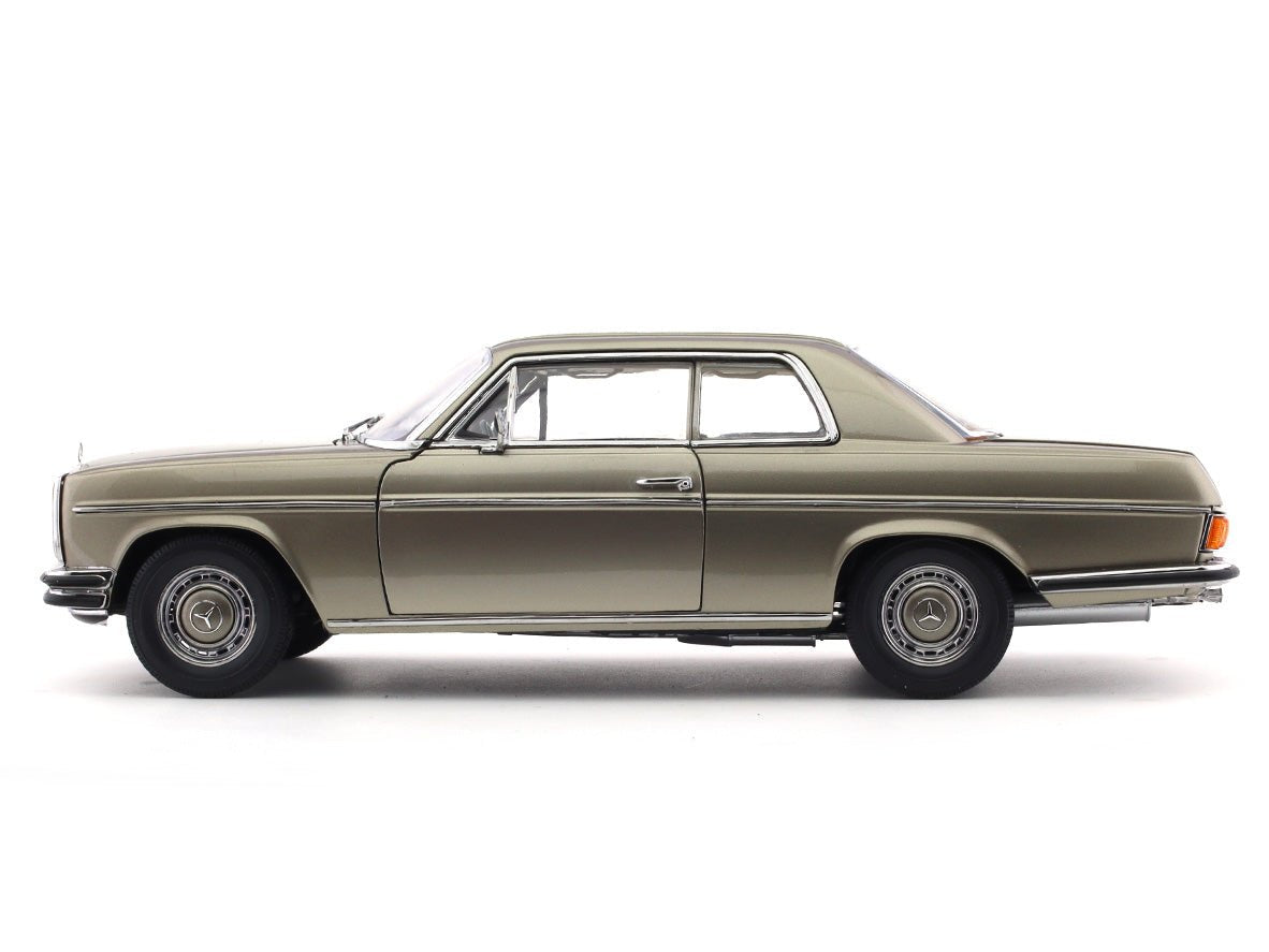 1973 Mercedes-Benz Strich 8 Coupe W114 1:18 SunStar diecast scale model car collectible