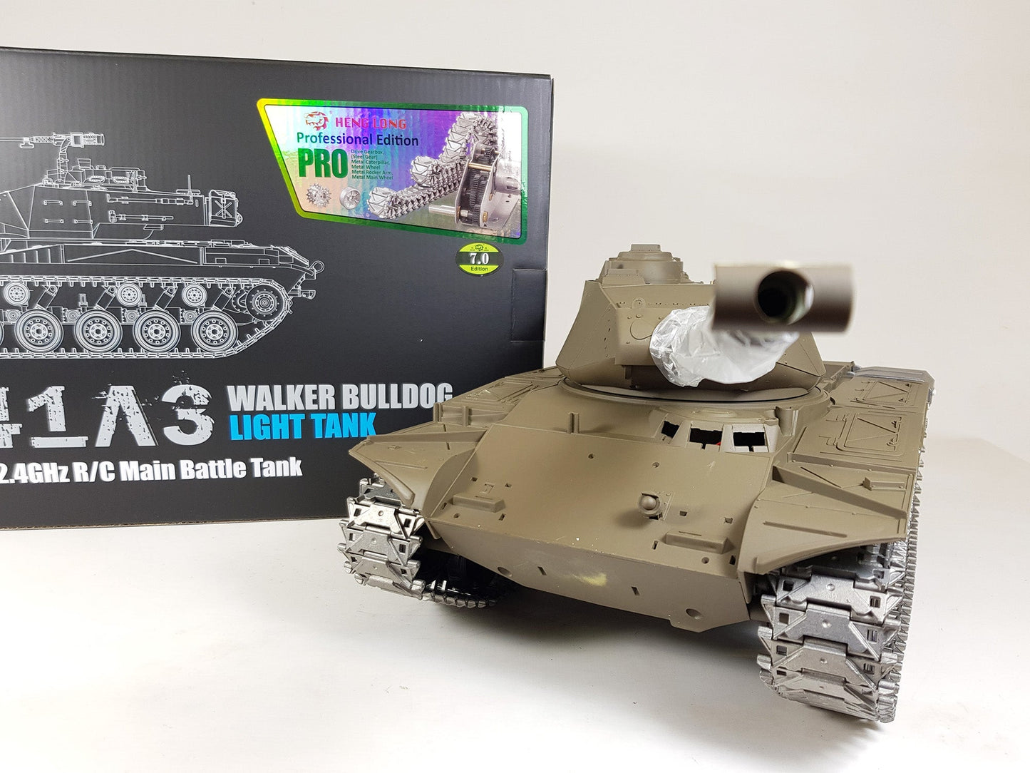 Bulldog 7 Smoke Sound BB Infrared RC Tank