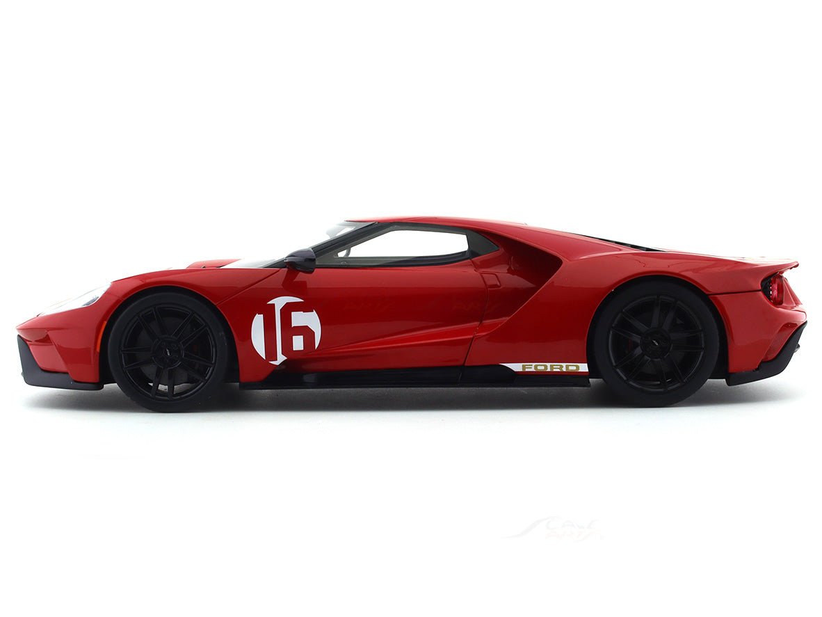 2022 Ford GT Alan Mann Heritage Edition 1:18 GT Spirit Scale Model collectible