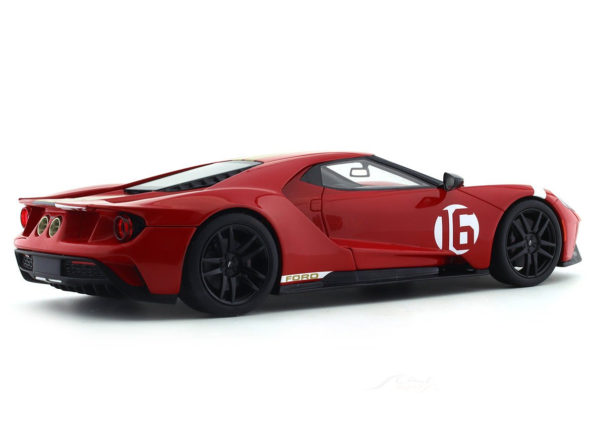 2022 Ford GT Alan Mann Heritage Edition 1:18 GT Spirit Scale Model collectible