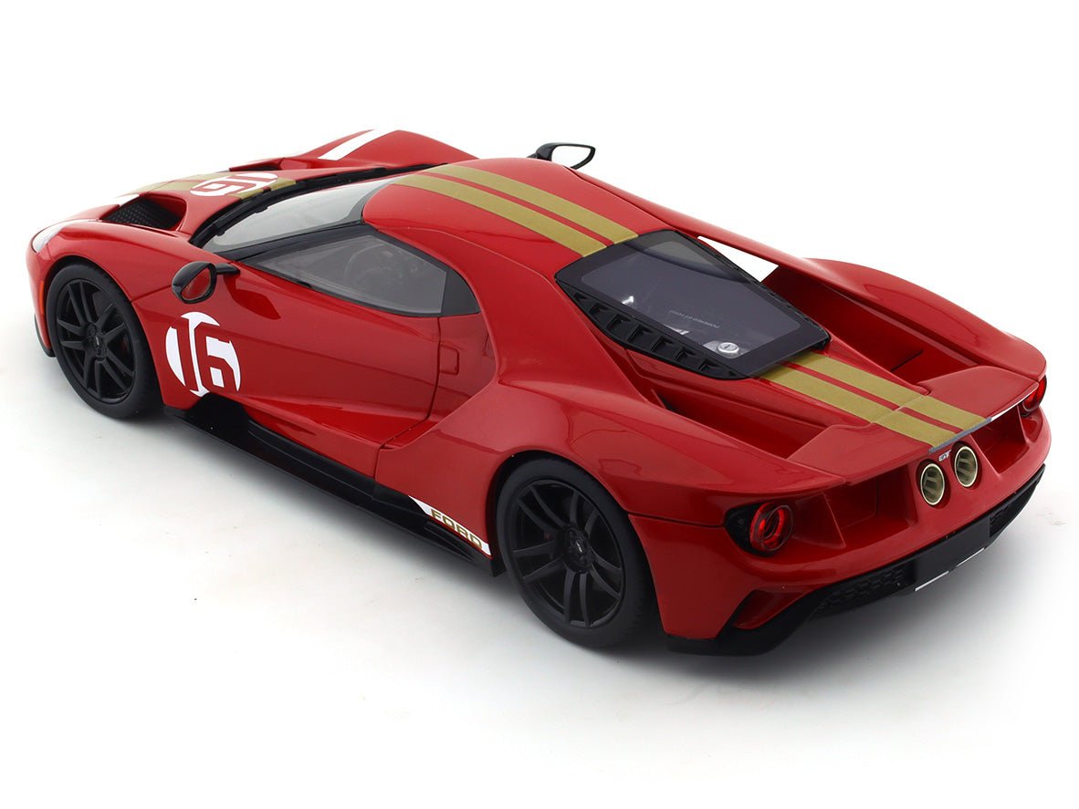 2022 Ford GT Alan Mann Heritage Edition 1:18 GT Spirit Scale Model collectible