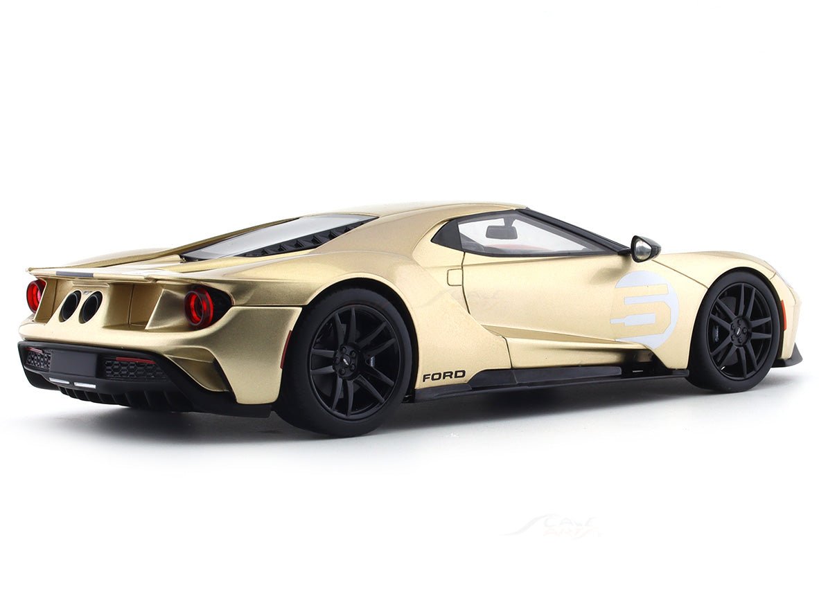 2022 Ford GT Holman Moody Heritage Edition 1:18 GT Spirit Scale Model collectible