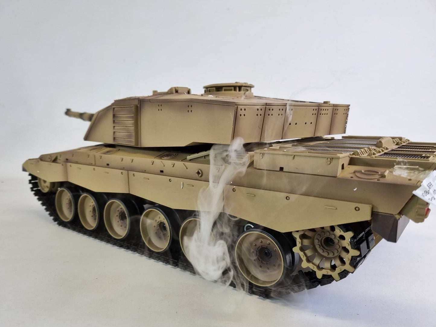 BB Firing Heng Long Challenger 2 Radio Remote Controlled RC Tank Model 1/16 UK 2.4G Smoke Sound Infrared Metal Suspension Arms Version 7