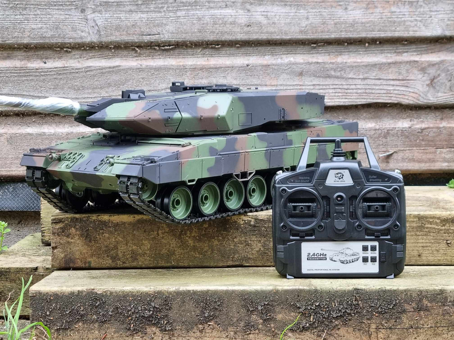 Remote Control R/C Model Heng long 3889-1 1/16 2.4G German Leopard A6 RC Tank Version 7 METAL SUSPENSION