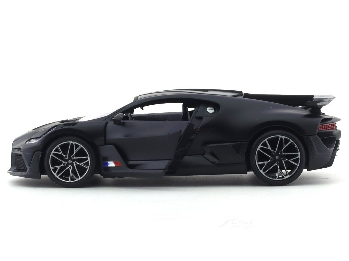 Bugatti Divo Black 1:24 Maisto diecast alloy scale model car