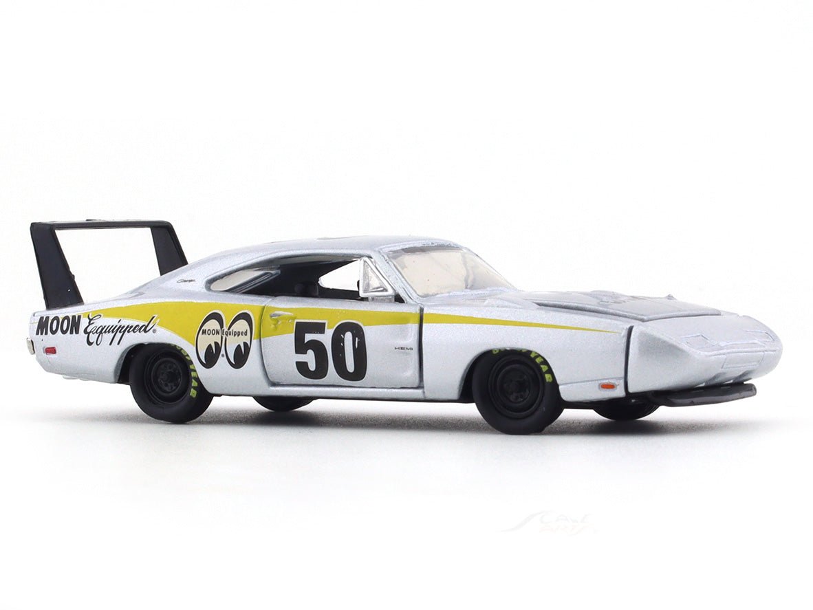 1969 Dodge Charger Daytona HEMI “MOONEYES” 1:64 M2 Machines diecast scale model collectible