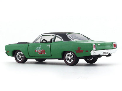 1969 Plymouth Road Runner “HEMI” 1:64 M2 Machines diecast scale model collectible