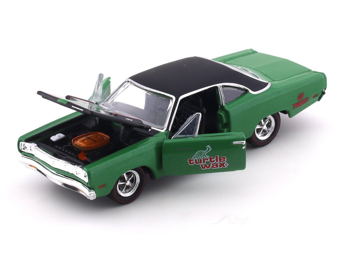 1969 Plymouth Road Runner “HEMI” 1:64 M2 Machines diecast scale model collectible