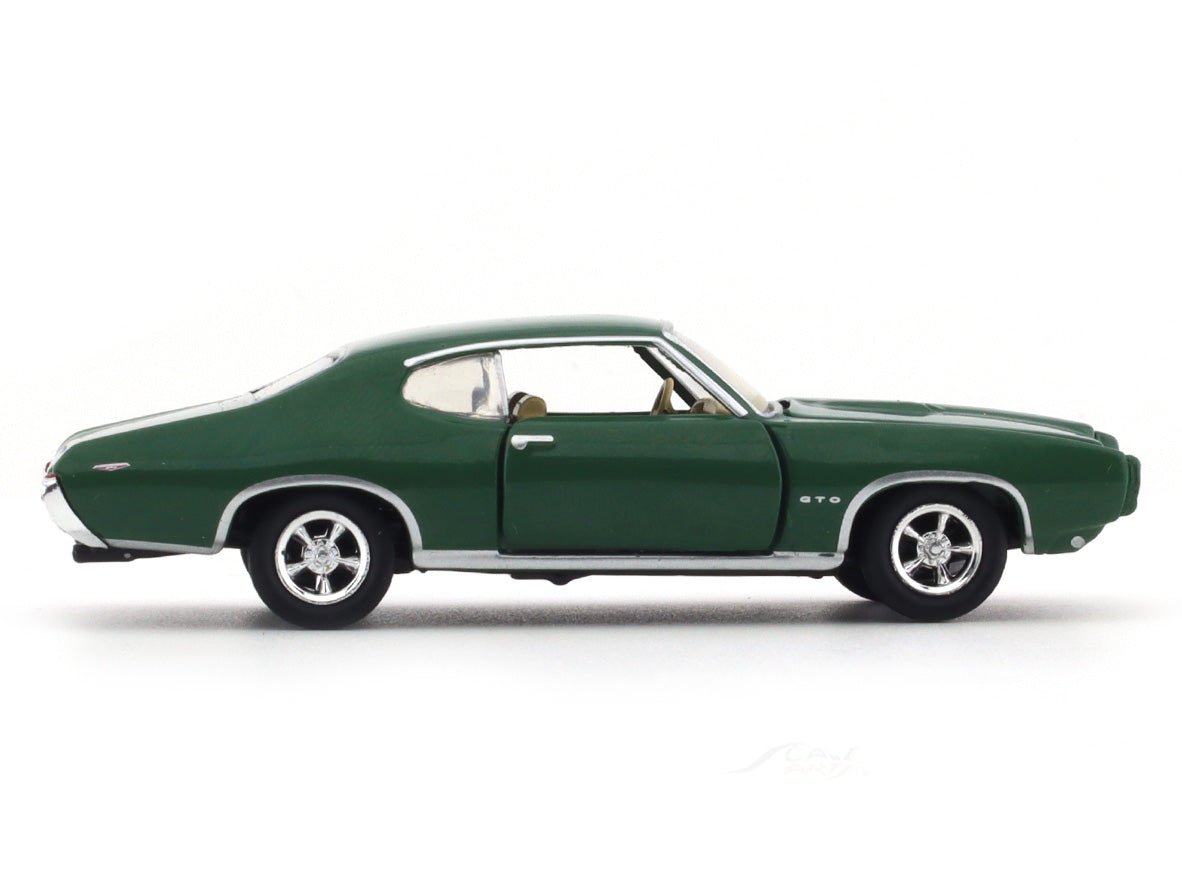 1969 Pontiac GTO green 1:64 M2 Machines diecast scale model collectible