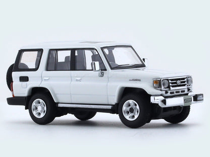 2001 Toyota Land Cruiser 70 ZX white 1:64 Hobby Japan diecast scale model collectible