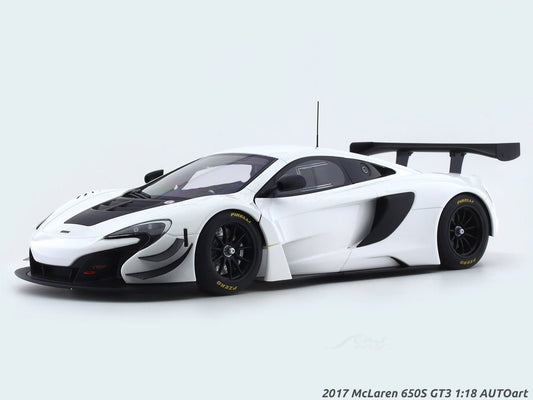2017 McLaren 650S GT3 white 1:18 AUTOart composite scale model car collectible