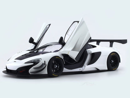 2017 McLaren 650S GT3 white 1:18 AUTOart composite scale model car collectible