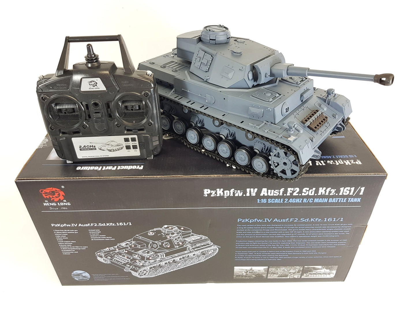 Radio Remote Control BB Shoot Tank 1/16 2.4G Smoking Infrared