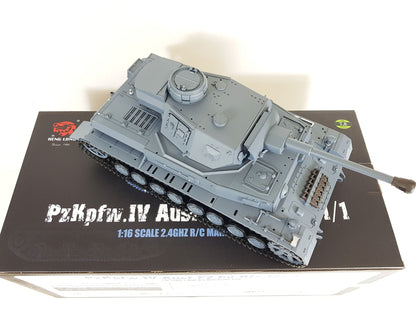 Radio Remote Control BB Shoot Tank 1/16 2.4G Smoking Infrared