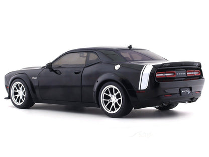 2023 Dodge Challenger SRT Hellcat Redeye Widebody 1:18 Solido diecast Scale Model collectible