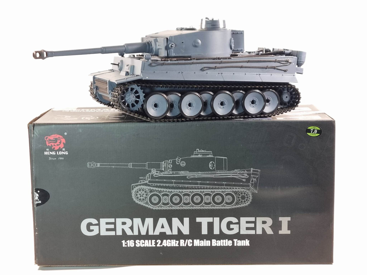 Tiger I V7 with Infrared Battle System (2.4Ghz + Shooter + Smoke + Sound)