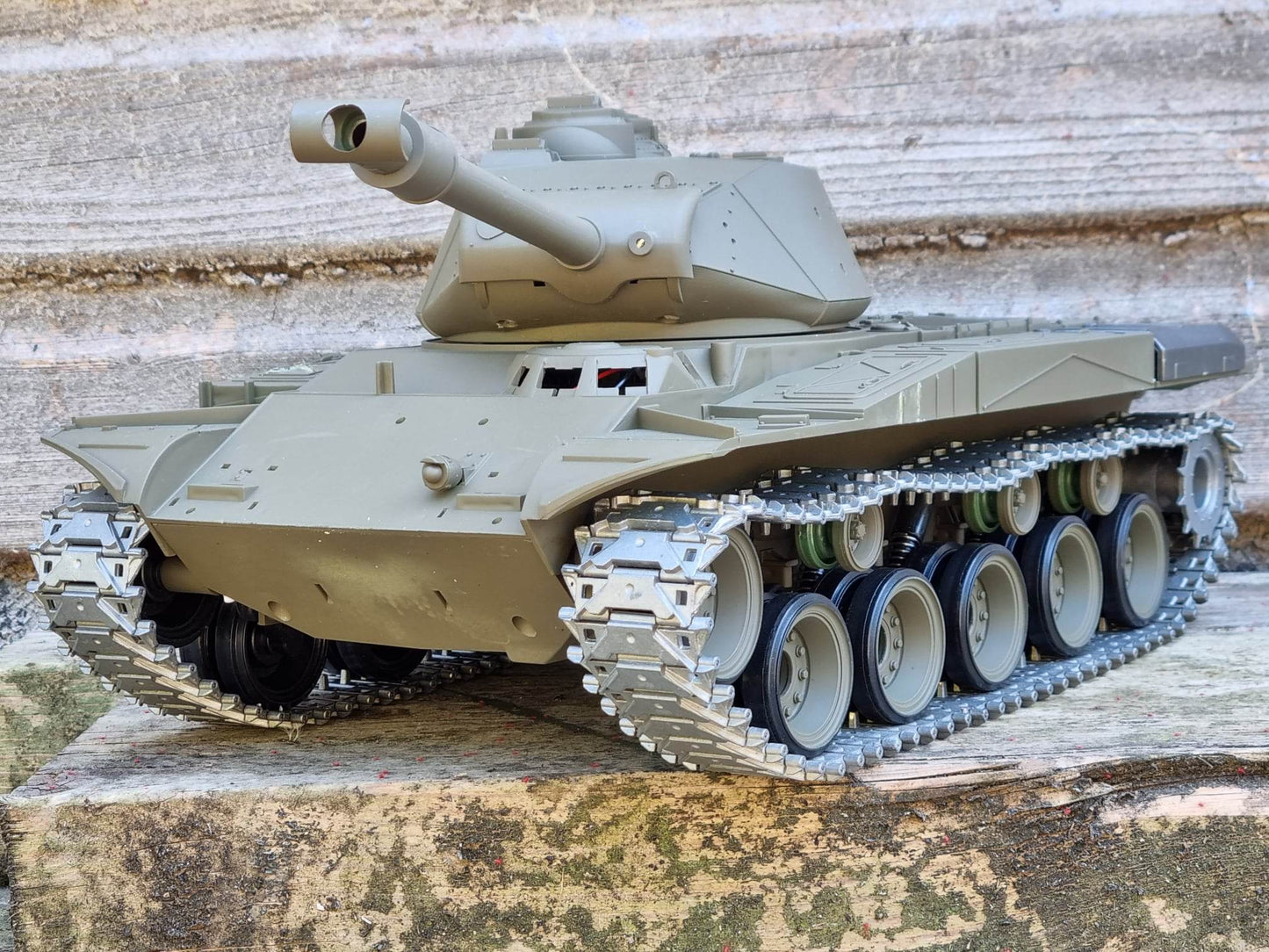 Bulldog 7 Smoke Sound BB Infrared RC Tank