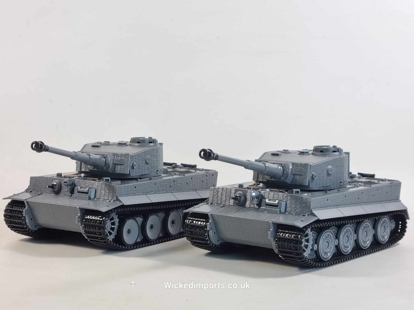Waltersons Heng Long 1/24 Tiger 1 Infrared Battle Model Tank Radio Control 1080 Turret Real sound