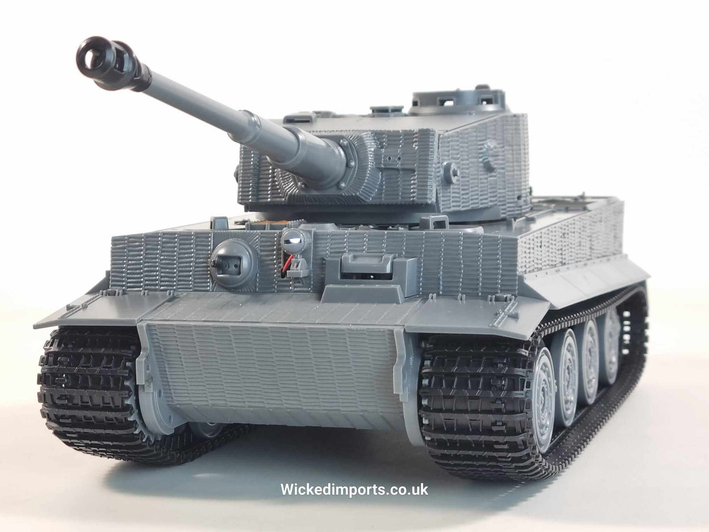 Waltersons Heng Long 1/24 Tiger 1 Infrared Battle Model Tank Radio Control 1080 Turret Real sound