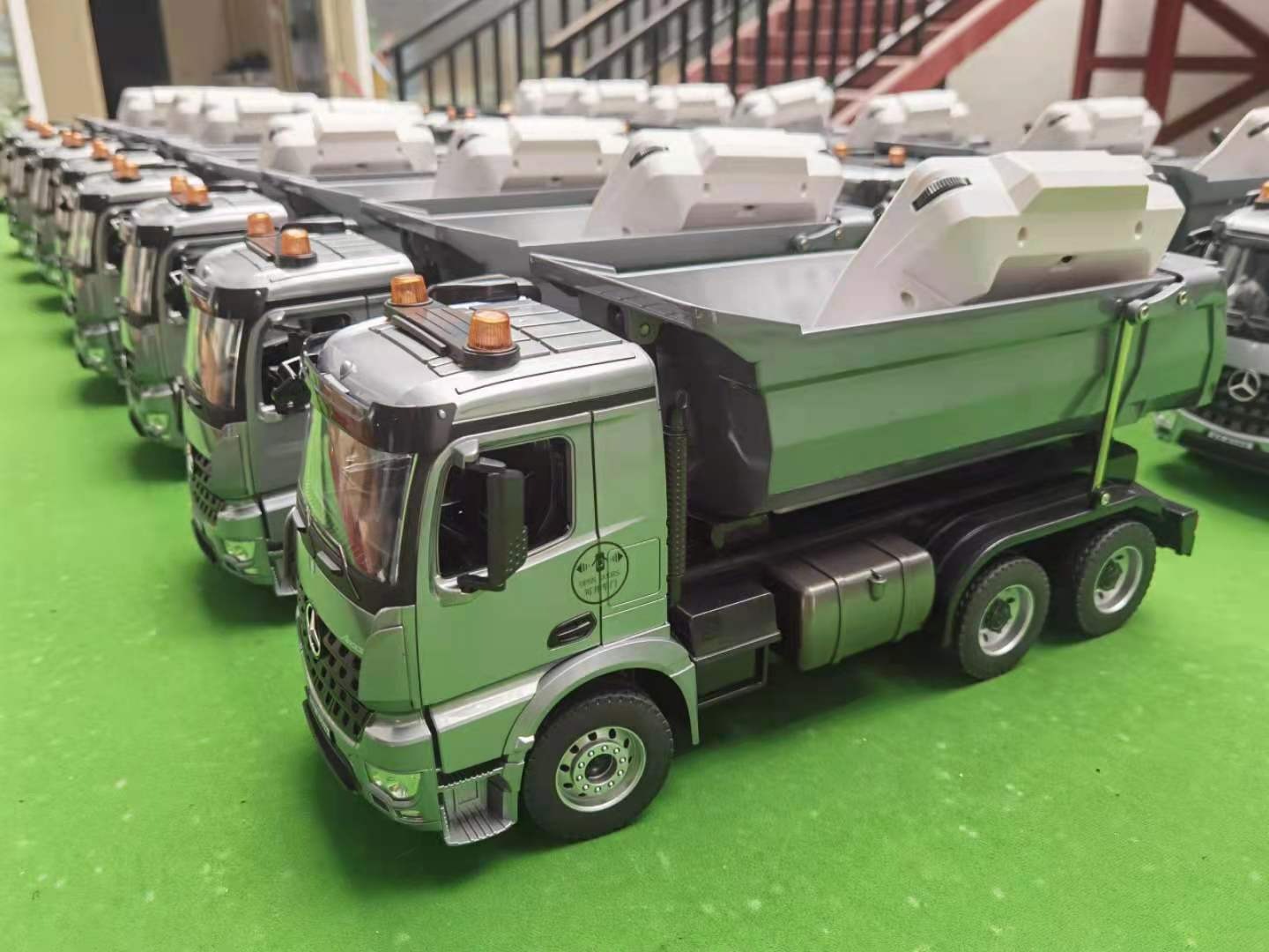 Mercedes Arocs E590 RC Dump Truck (Double E) (2025 Model)