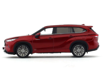 Toyota Highlander Hybrid red 1:64 LCD diecast scale model collectible